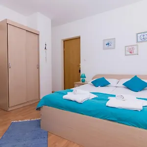 Jadran 2 Horvátország